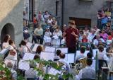 Auftritt der Piccola Banda auf dem Dorffest in Aer